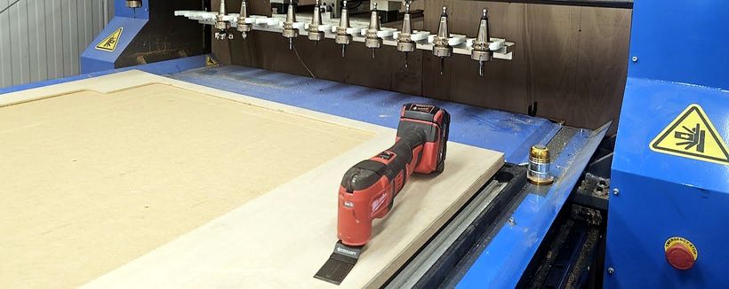 Automatic tool changer — quick, accurate tool swaps